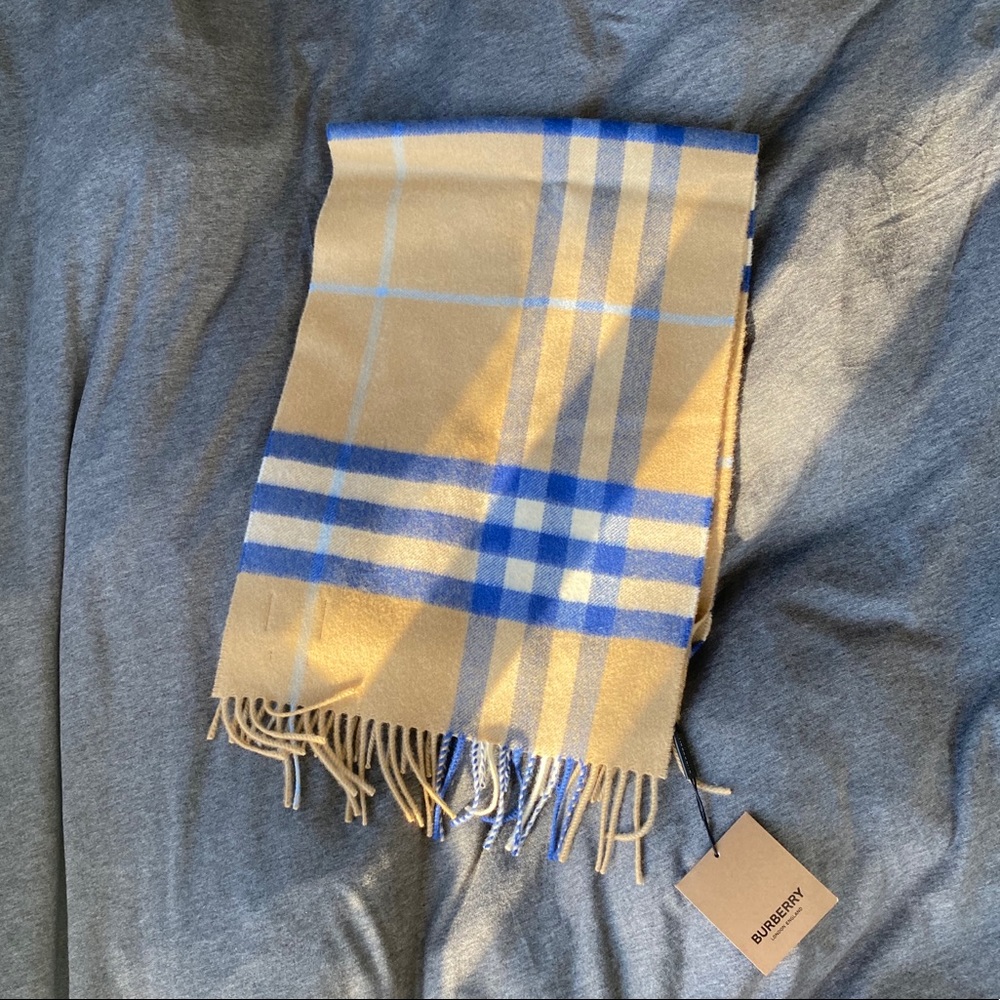 Burberry Scarf Men’s Cashmere Blue White Plaid